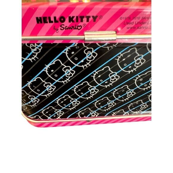 Hello Kitty Mini Tin Box - Picture 4 of 9